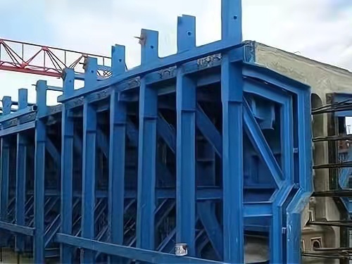 武汉钢模板生产厂家的圆柱桥梁模板的4大优点以及桥梁模板变形需要怎么处理